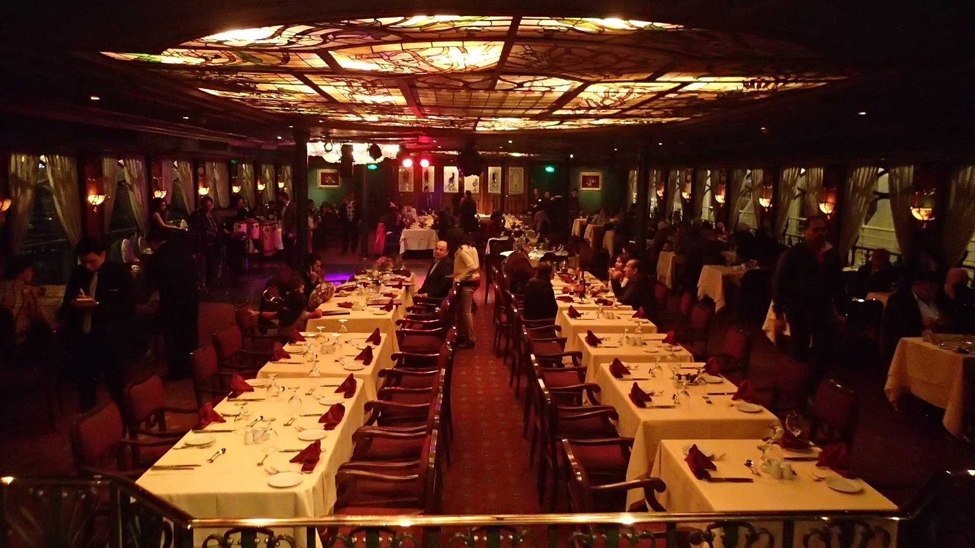 افضل البواخر النيلية بالقاهرة - رحلات نيلية علي البواخر النيلية المتحركة 